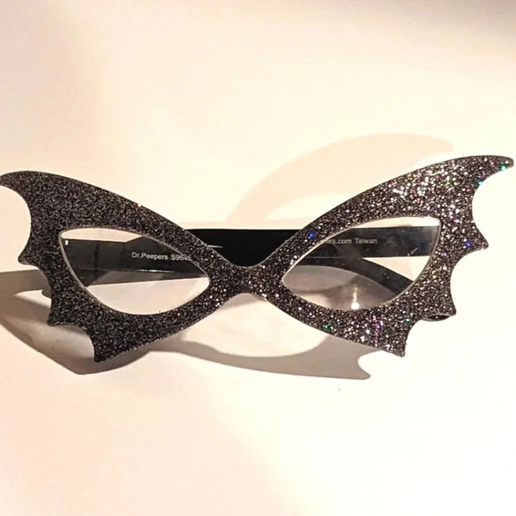 Dr. Peepers Accessories - Dr. Peepers Bat Wing Glasses- Halloween GLITTER cat eye glasses- Black silver